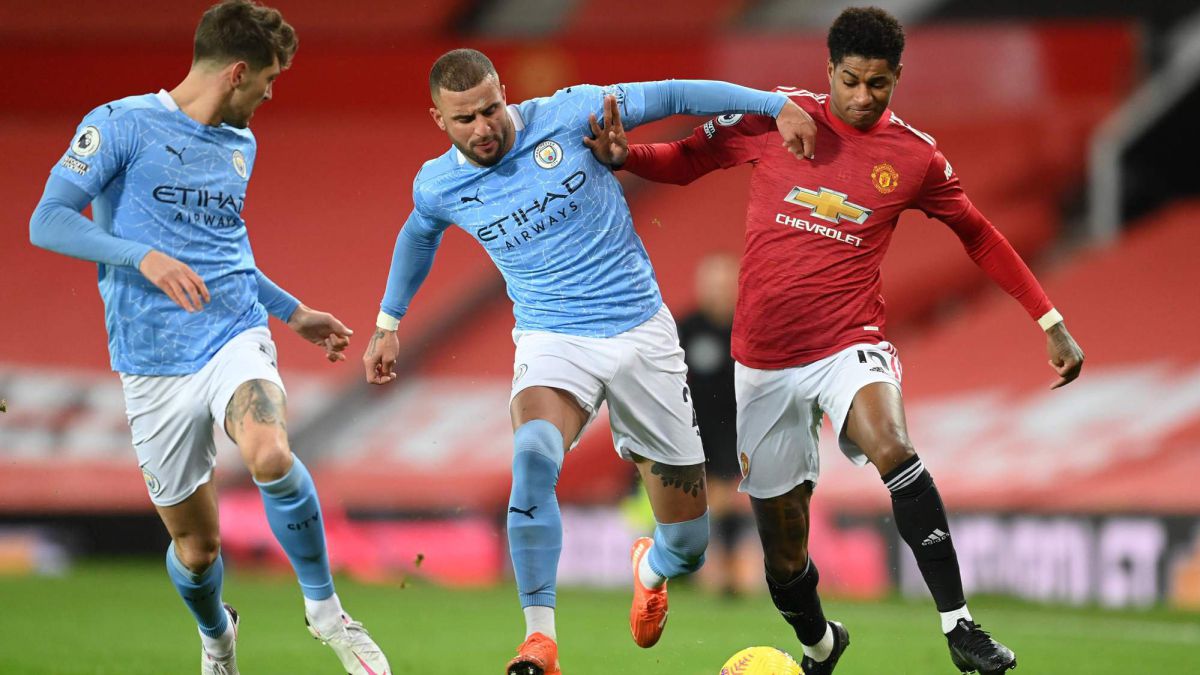 Manchester United vs Manchester City Preview, Tips and Odds