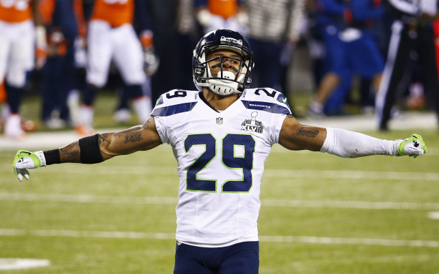 Earl Thomas Tells Seattle Management:  Love Me or Leave Me