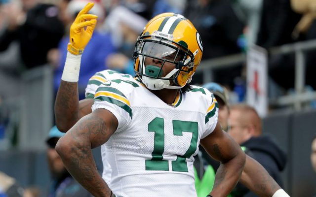 Rodgers and Adams sit out of Wednesday practice