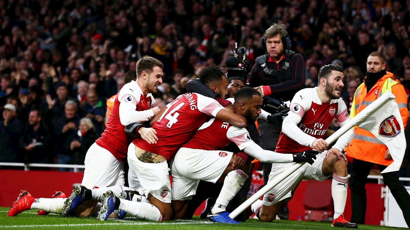 Arsenal vs Huddersfield  Preview, Tips and Odds