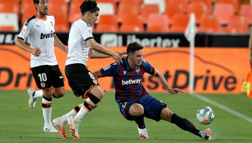 Zoologisk have skygge Fremtrædende Levante vs Valencia Preview, Tips and Odds - Sportingpedia - Latest Sports  News From All Over the World
