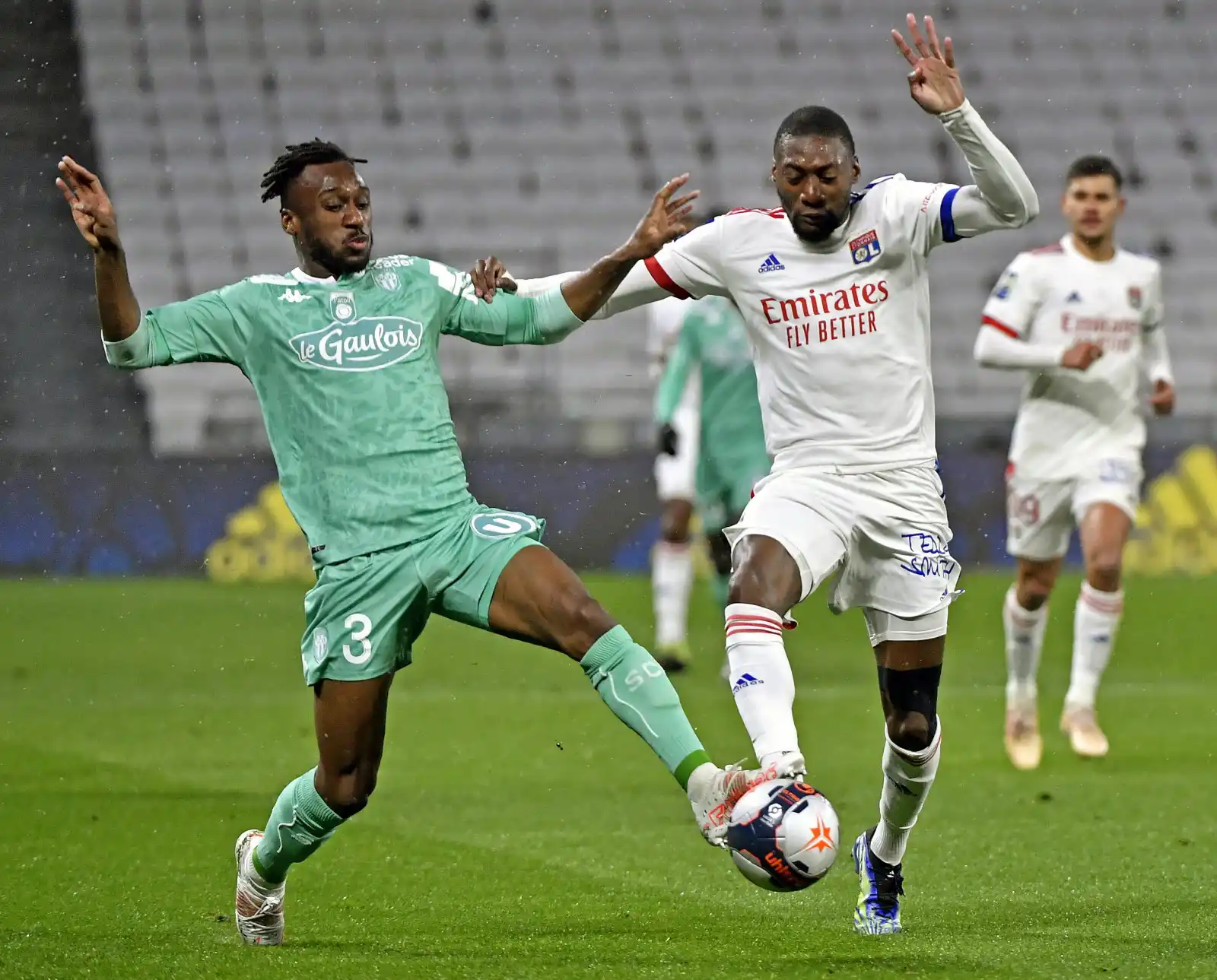 Angers vs lyon