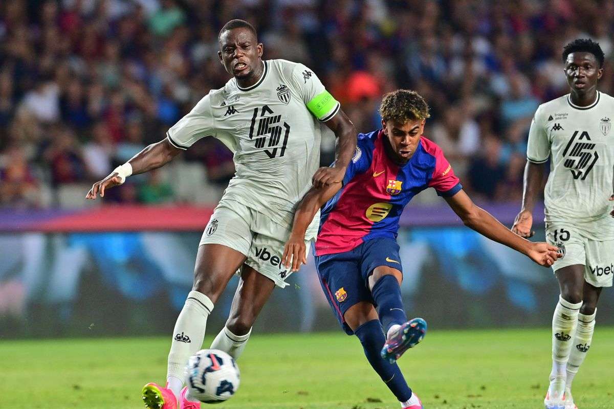 Fans boo Barcelona during shocking 0:3 loss to AS Monaco in Juan Gamper trophy - Sportingpedia - Latest Sports News From All Over the World
