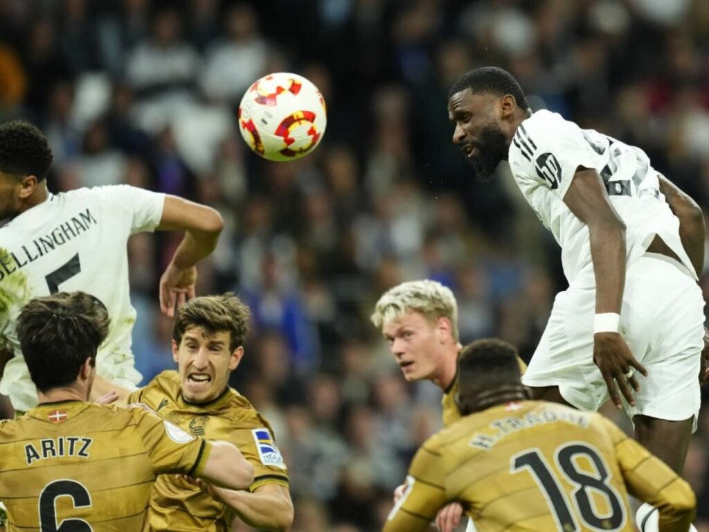 Antonio Rudiger headers Real Madrid winning goal against Real Sociedad