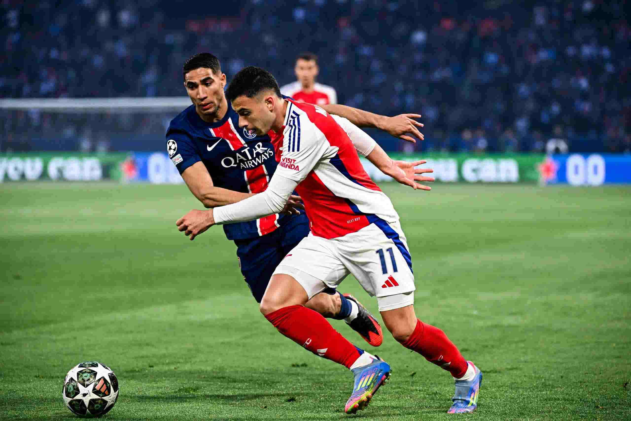 Gabriel Martinelli and Achraf Hakimi during Champions League semifinal between PSG and Arsenal