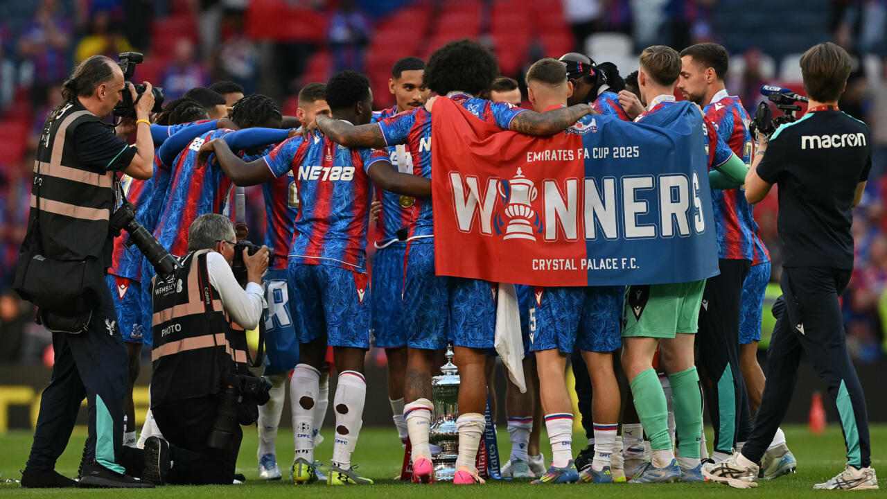 Crystal Palace celebrating their FA Cup triumph