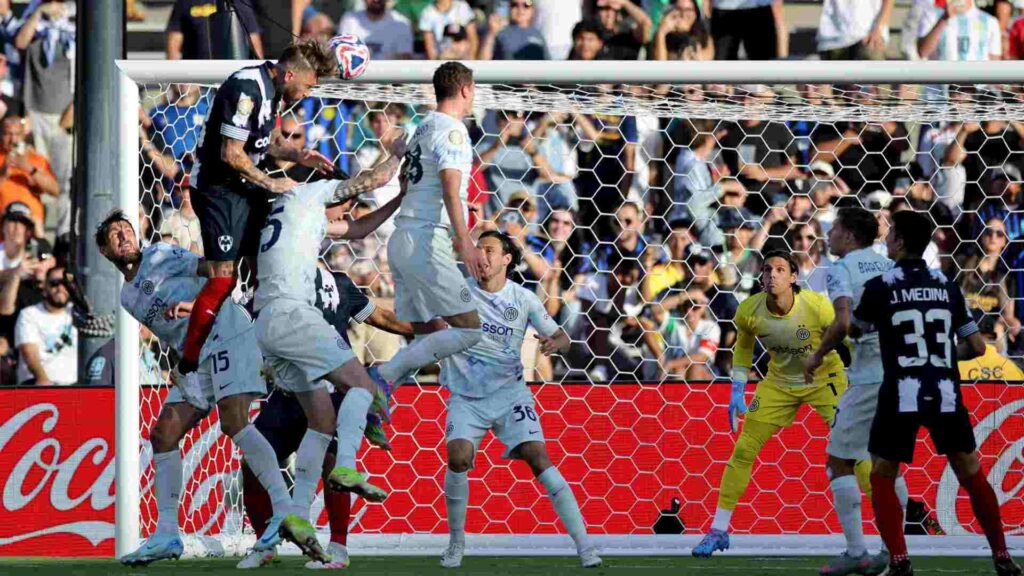 Sergio Ramos scores a header for Monterrey against Inter