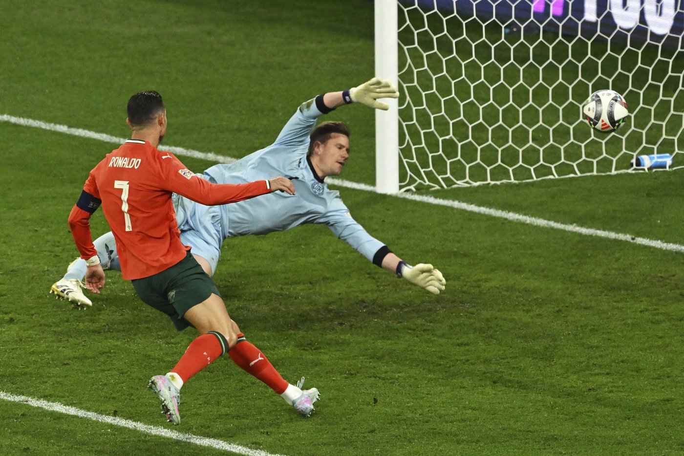 Cristiano Ronaldo scores in Germany's net