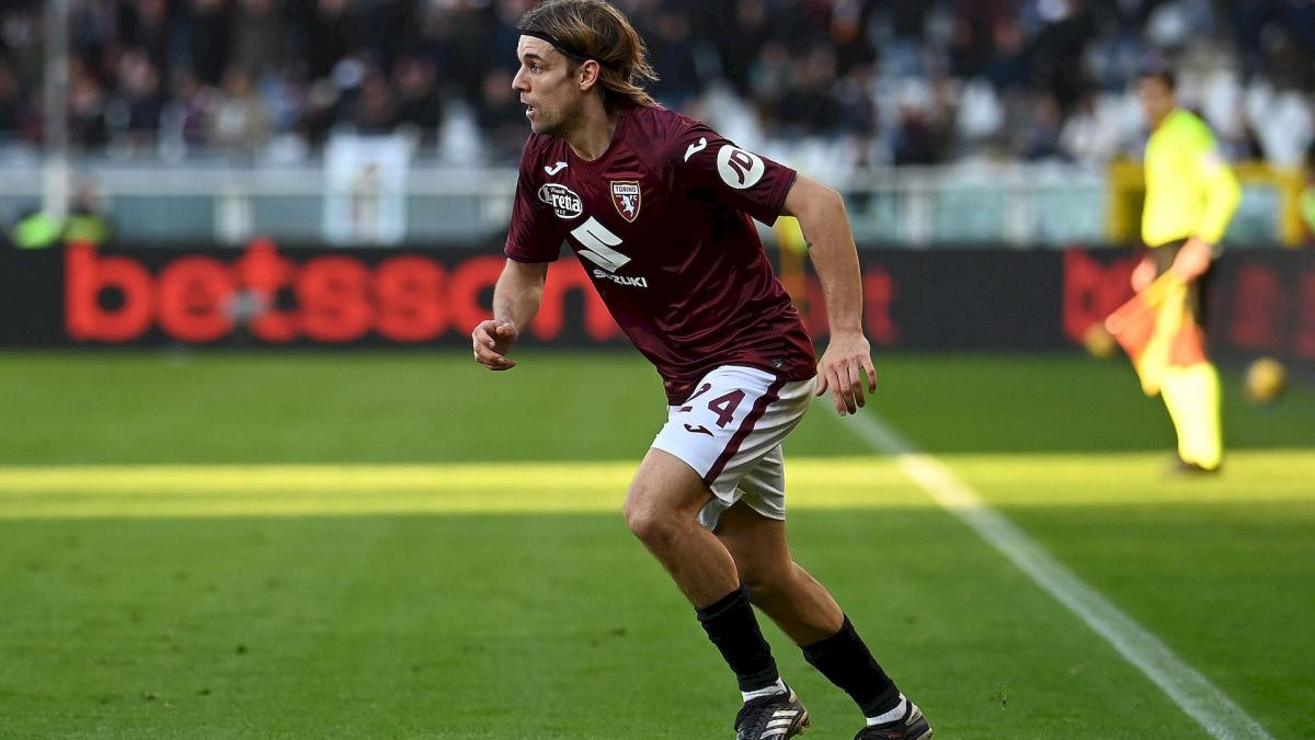 Borna Sosa during his loan spell at Torino