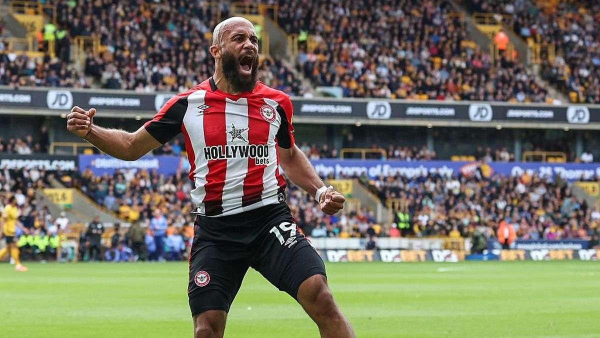 Bryan Mbeumo celebrates after scoring for Brentford