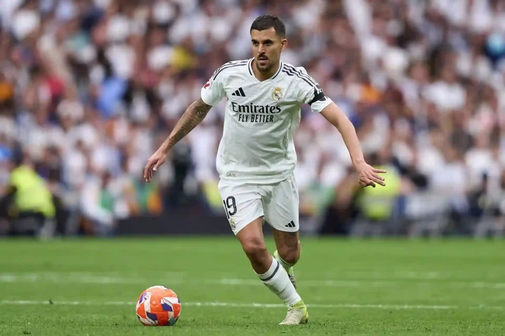 Real Madrid midfielder Daniel Ceballos with the ball at his feet