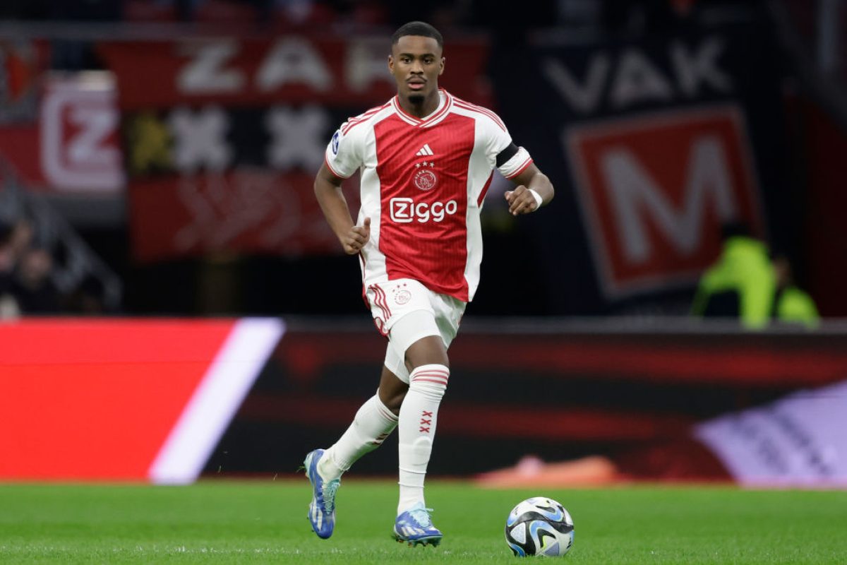 Jorrel Hato with the ball at his feet