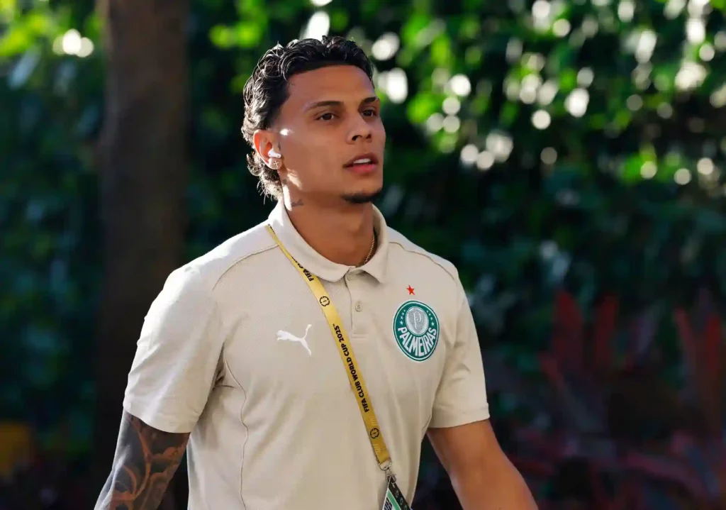Benfica's new signing Richard Rios