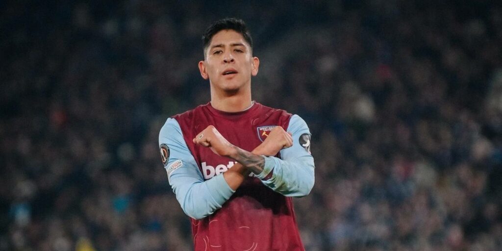 West Ham midfielder Edson Alvarez doing the famous Wakanda gesture