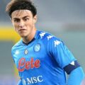 Elif Elmas in Napoli shirt