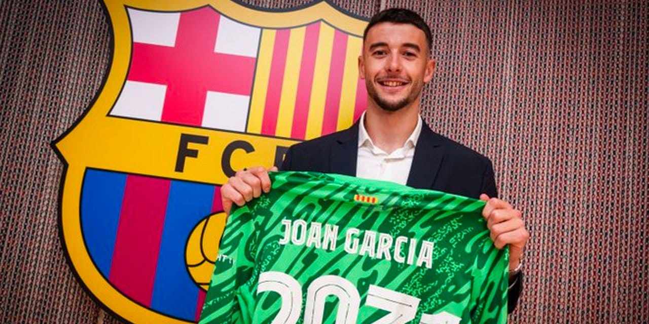 Barcelona new goalkeeper Joan Garcia