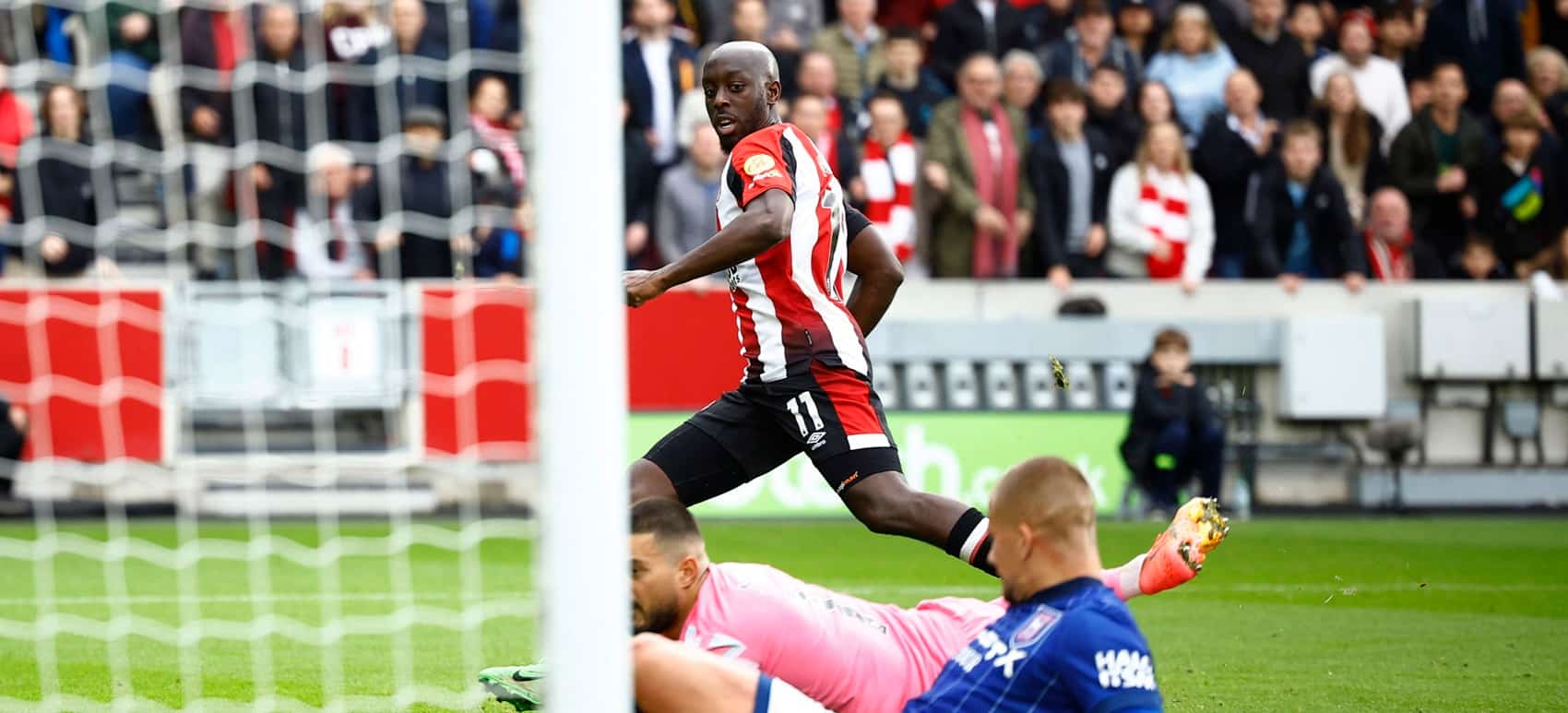 Brentford's Yoane Wissa has just scored a goal