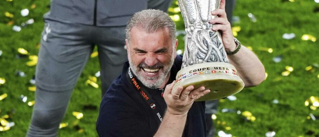 Ange Postecoglou with the Europa League trophy