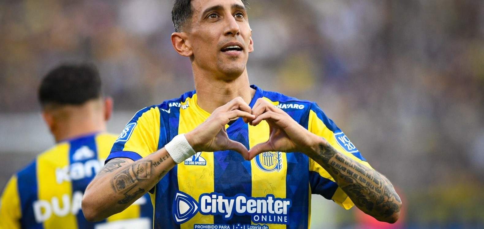 Angel di Maria with his typical celebration after scoring a goal