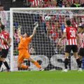 Leandro Trossard scores Arsenal's 2nd goal against Athletic