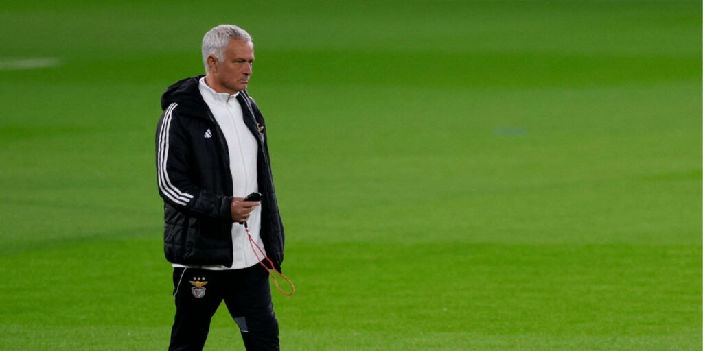 Jose Mourinho back at Stamford Bridge
