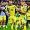 Swedish players thanking the fans after the 2-0 loss to Kosovo