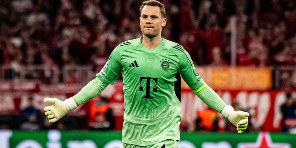 Bayern Munich goalkeeper Manuel Neuer