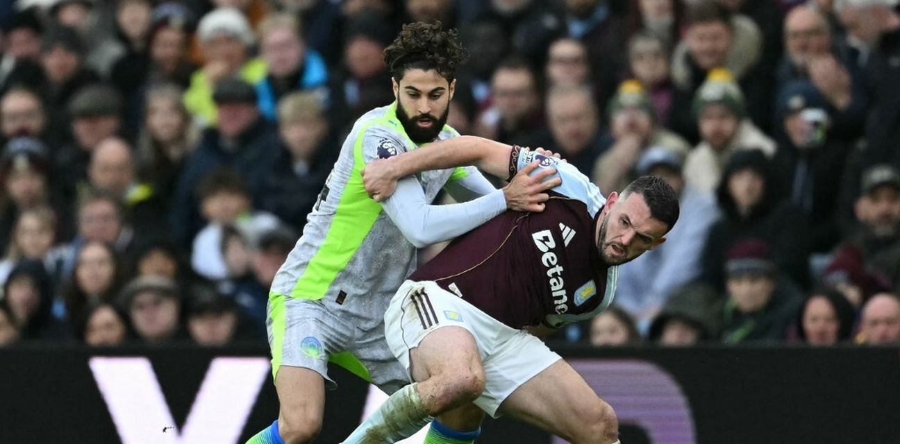 Josko Gvardiol in a battle with an Aston Villa player