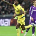 Rafael Leao runs to celebrate after scoring against Fiorentina