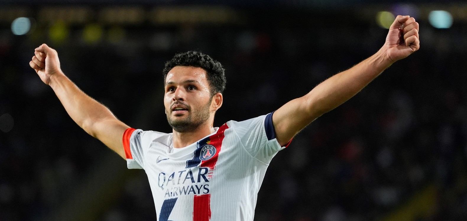 Goncalo Ramos has just scored the winning goal in the last minute against Barcelona