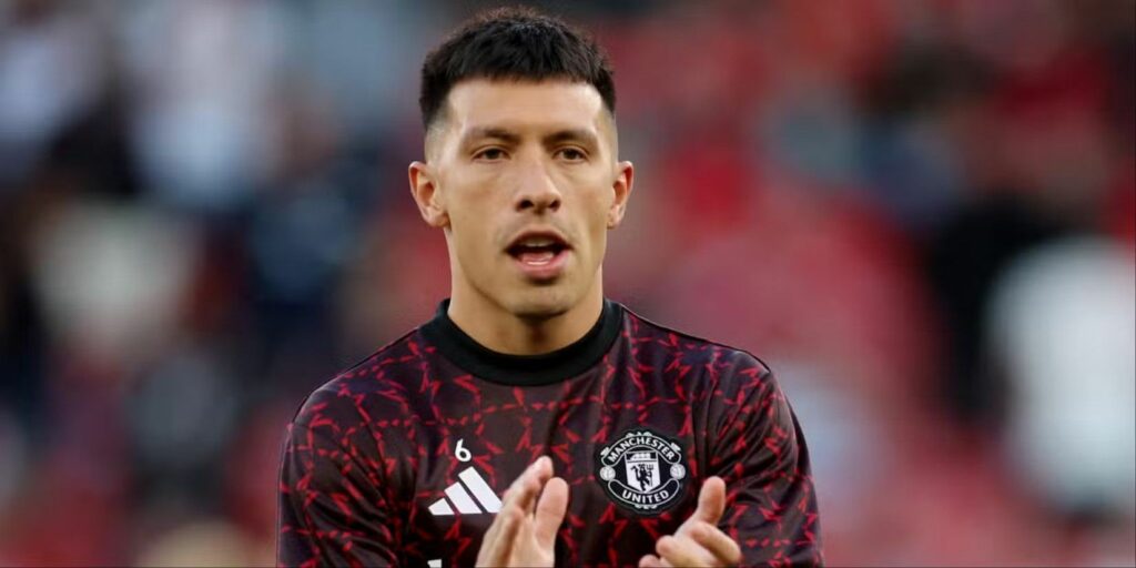 Manchester United defender Lisandro Martinez