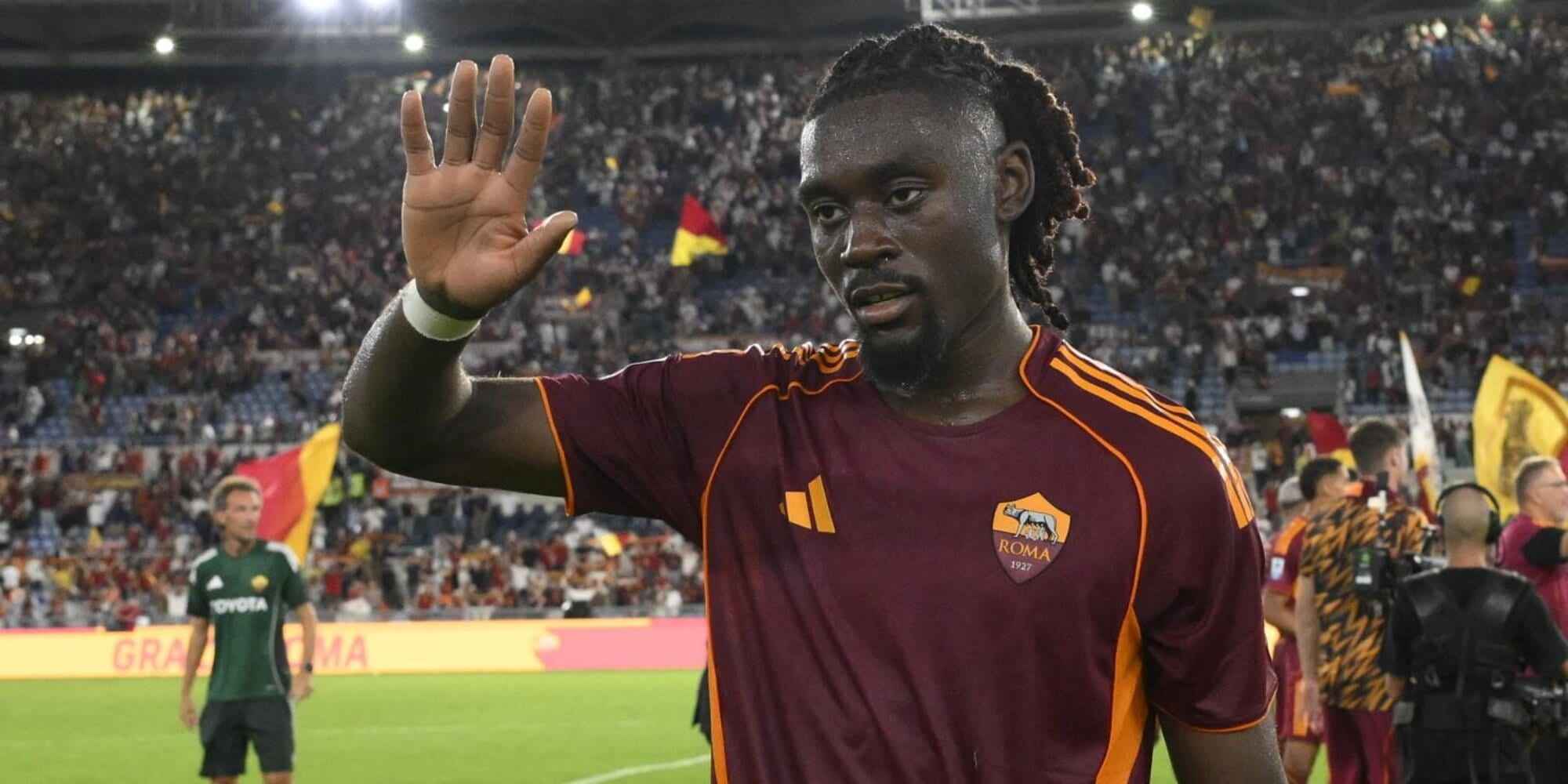 Roma midfielder Manu Kone