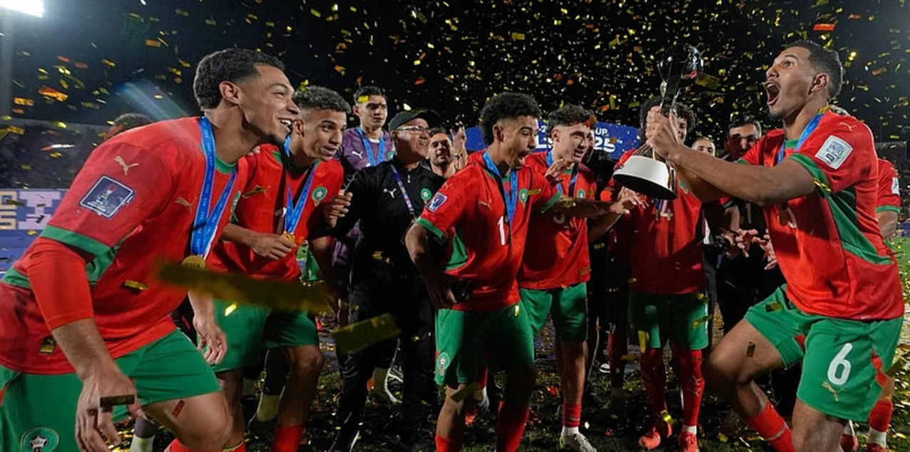 Moroccan players celebrate their U20 World Cup triumph