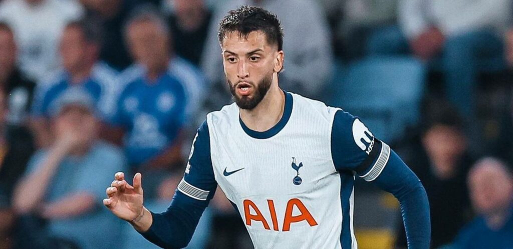 Tottenham midfielder Rodrigo Bentancur