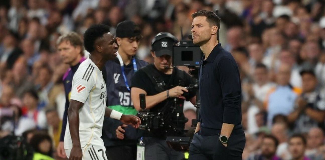 Vinicius Jr has just been substituted during El Clasico