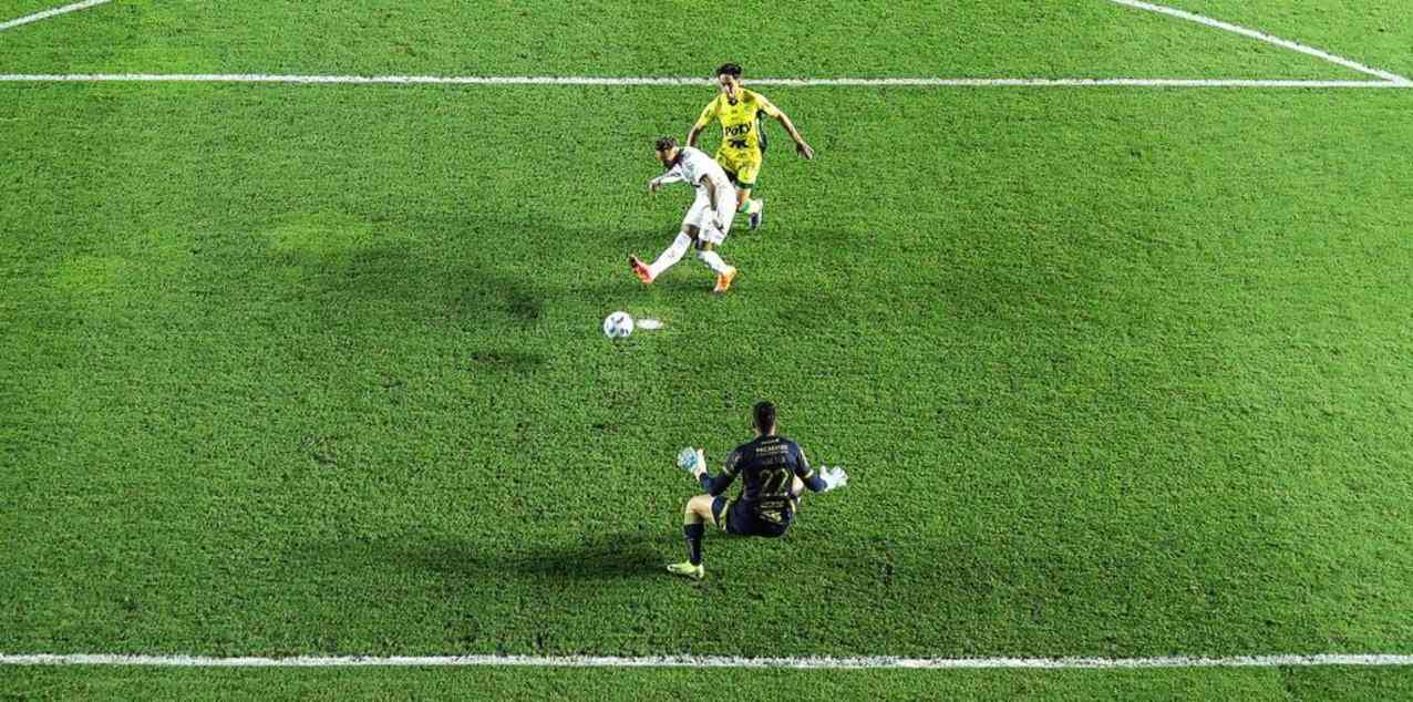 Neymar scores a goal for Santos