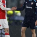 Slavia Prague and Athletic Bilbao players shaking hands
