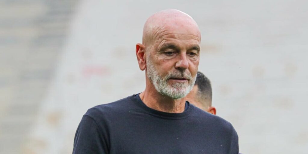Fiorentina head coach Stefano Pioli
