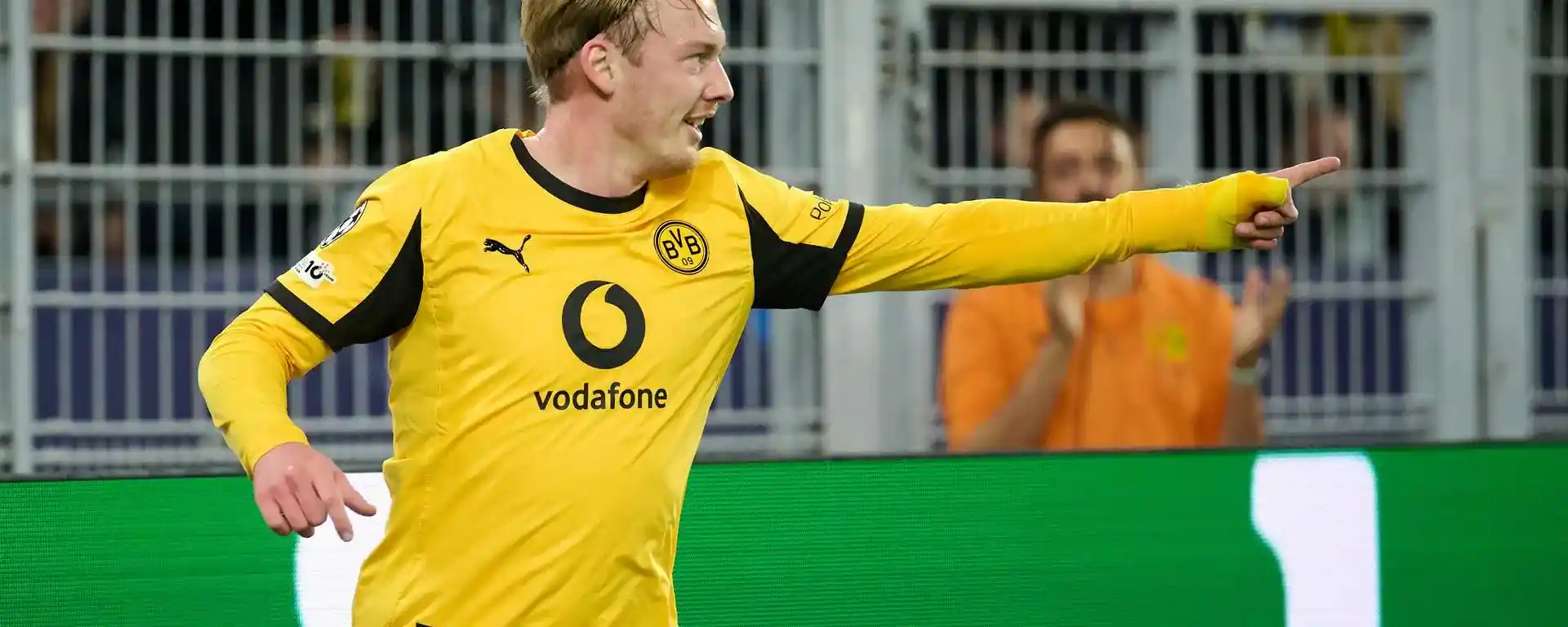 Julian Brandt has just scored for Borussia Dortmund against Bodo/Glimt