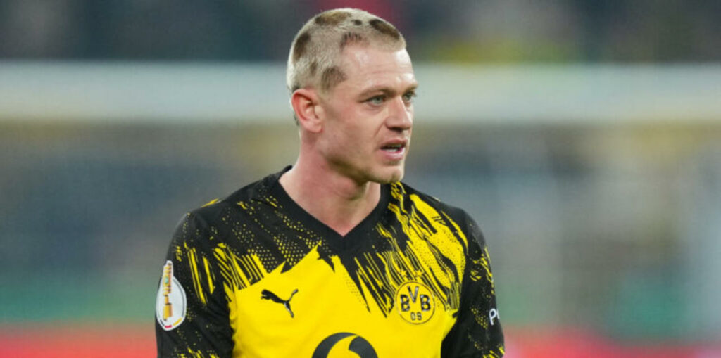 Borussia Dortmund defender Julian Ryerson
