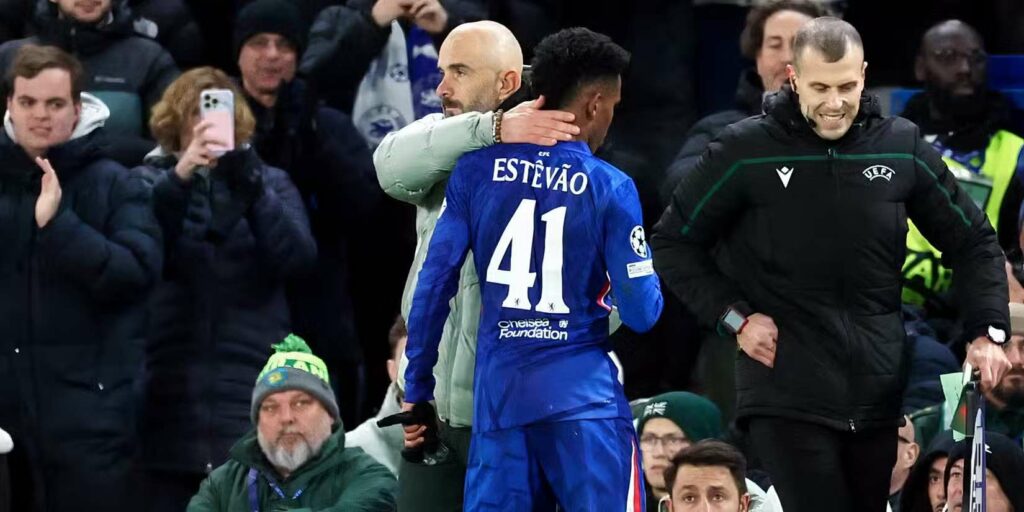 Enzo Maresca hugging Estevao