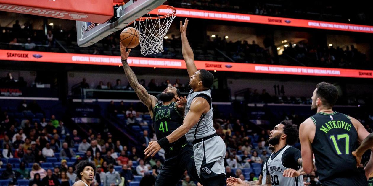 Saddiq Bey lays the ball in San Antonio Spurs' basket