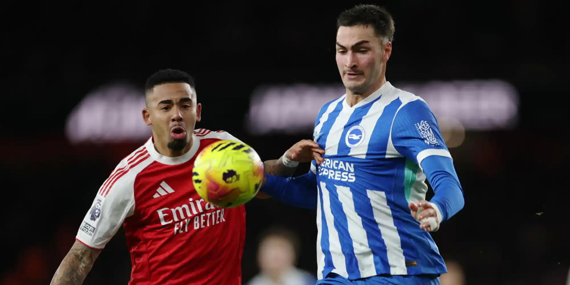 Gabriel Jesus and Diego Coppola in a battle for the ball