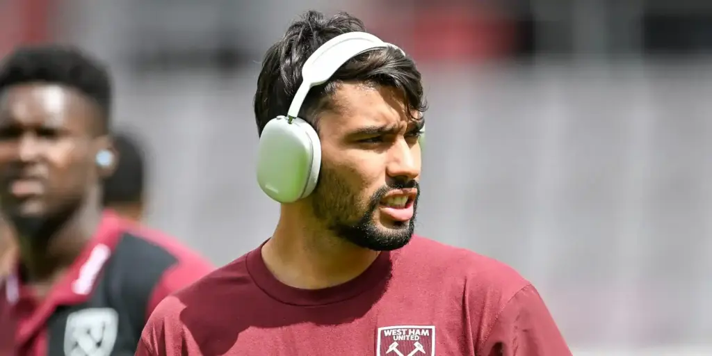 West Ham midfielder Lucas Paqueta