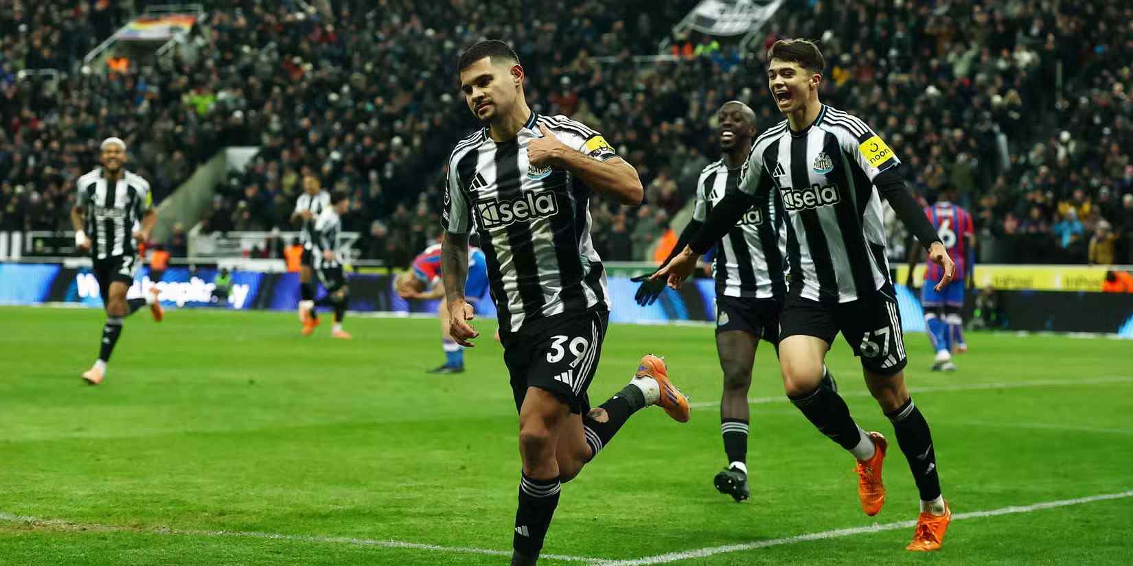 Bruno Guimaraes and his Newcastle teammates celebrate after scoring against Crystal Palace