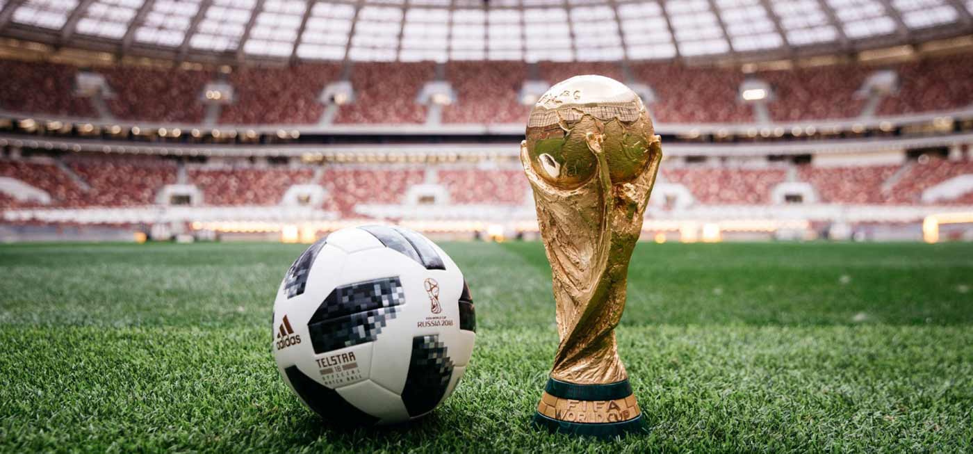 2026 World Cup trophy and match ball