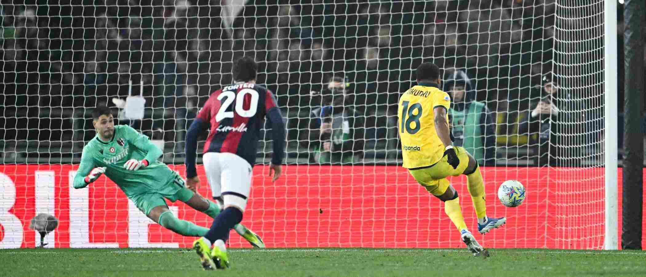 Christopher Nkunku scores a penalty against Bologna
