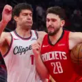 Brook Lopez trying to stop Alperen Sengun