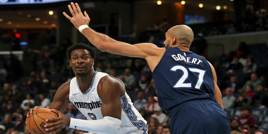 Jaren Jackson Jr. guarded by Rudy Gobert