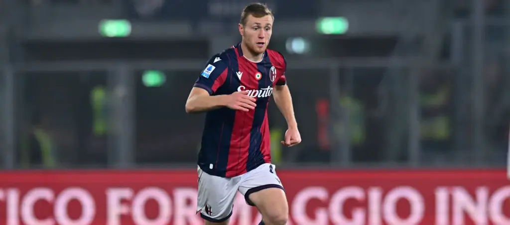 Bologna midfielder Tomaso Pobega